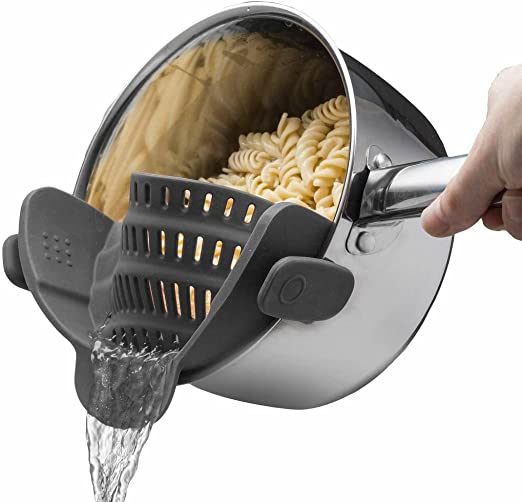 Kitchen Gizmo Snap N Strain - Colador de silicona con clips, se adapta a todas las ollas y boles